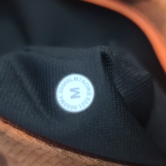 Textured tech short ## - Picture 5 of 6